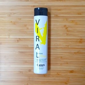 Celeb Luxury Viral Yellow Colorwash Shampoo